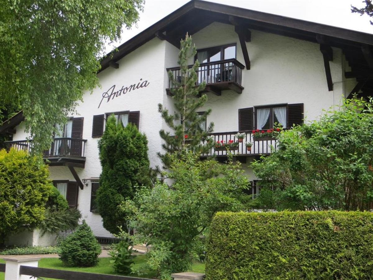 Gaestehaus Antonia Гармиш-Партенкирхен Экстерьер фото